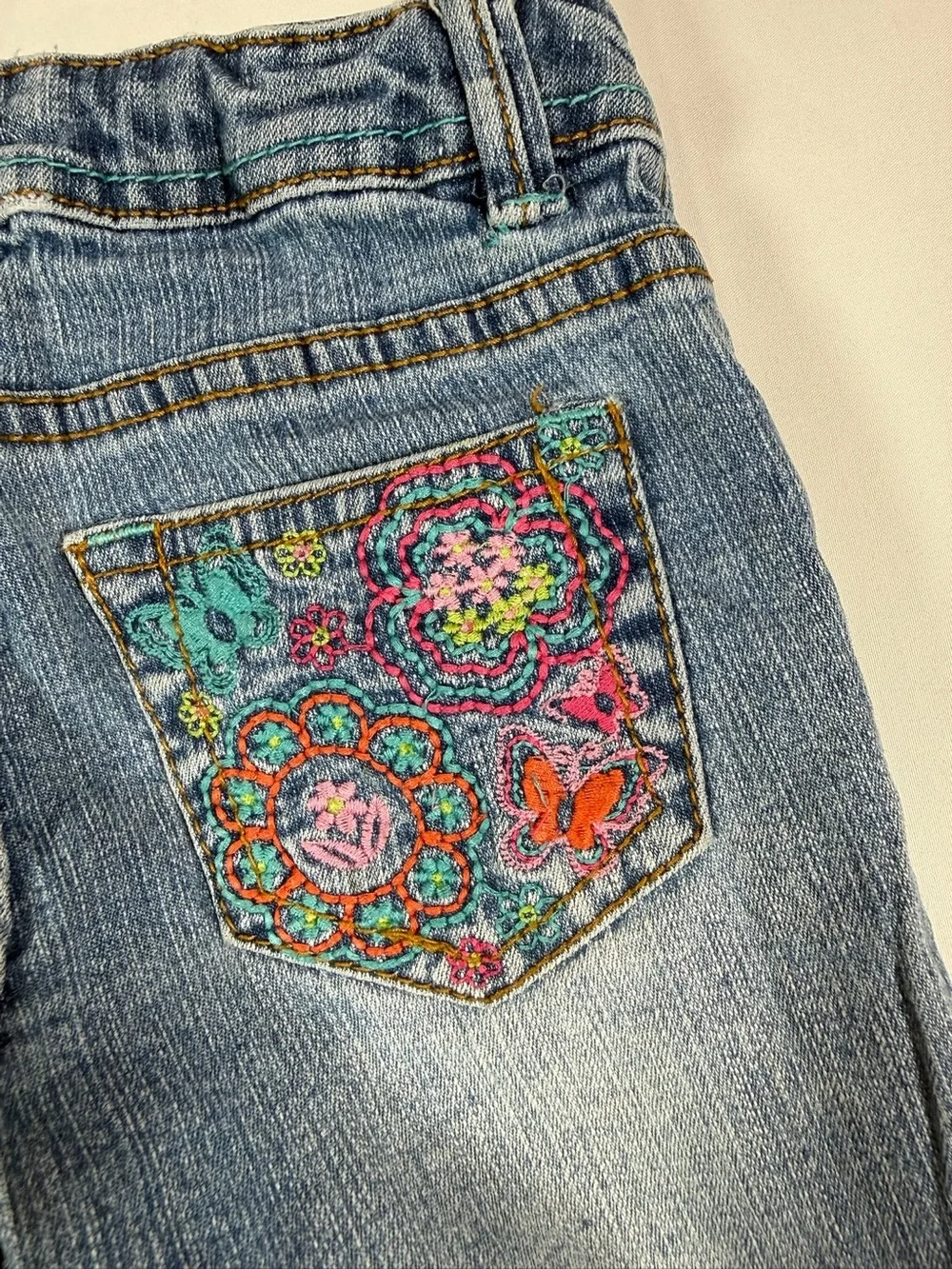 SONOMA Girls Embroidered Bootcut Jeans Size 5 Light Wash Stretch Denim Butterfly